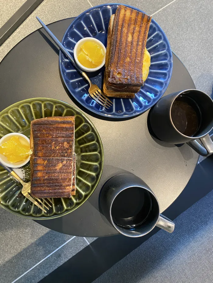 目黒川のお花見ついでに訪れたい、モーニングが嬉しい「Swell Coffee